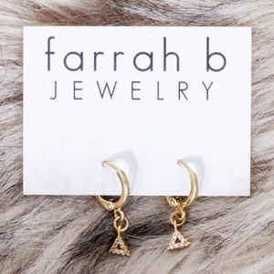 NWT Farrah B Mini Triangle Huggie Earring